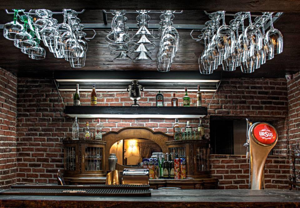 Pensiune-Restaurant Tara Luanei Серата-Монтеору Екстер'єр фото